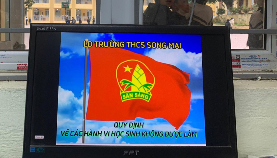 Chương trình phát thanh măng non của Trường THCS Song Mai.