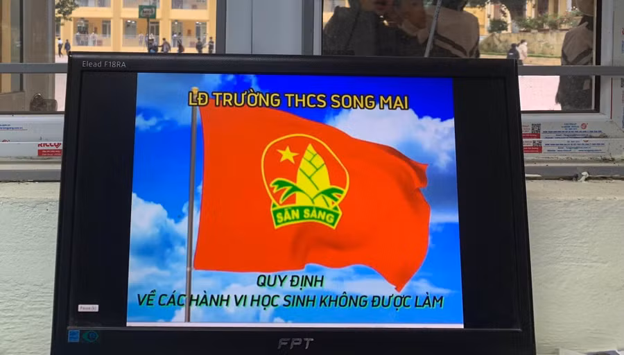 Chương trình phát thanh măng non của Trường THCS Song Mai.