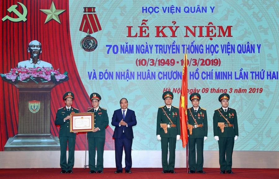 Xây dựng Học viện Quân Y thành trung tâm đào tạo, nghiên cứu tầm quốc tế