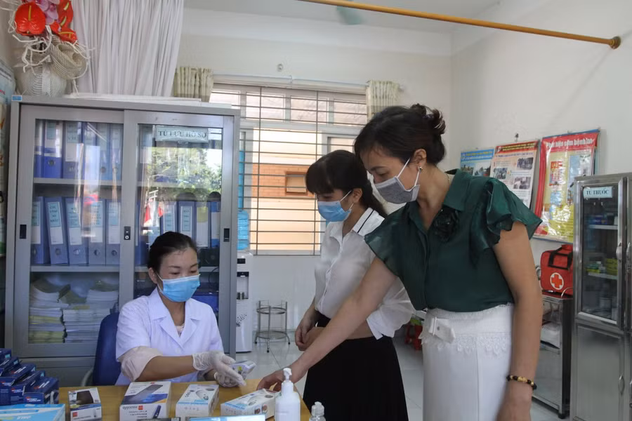 Các nhà trường thực hiện nghiêm túc công tác phòng dịch