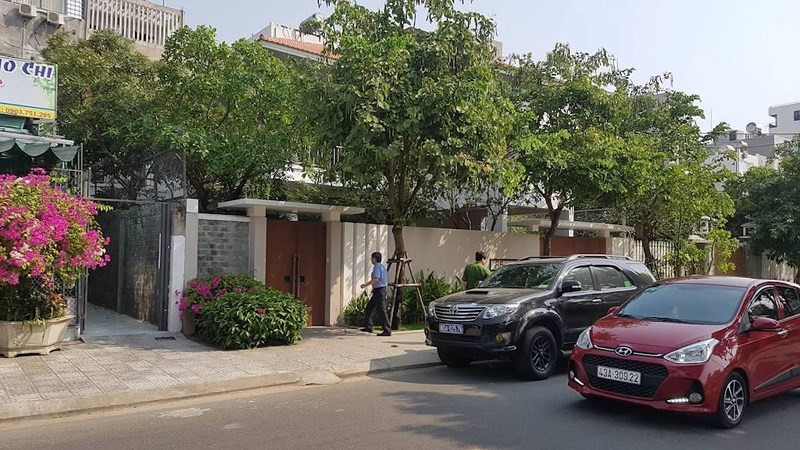 Cơ quan Điều tra Bộ Công an đến khám xét tư gia ông Tuấn