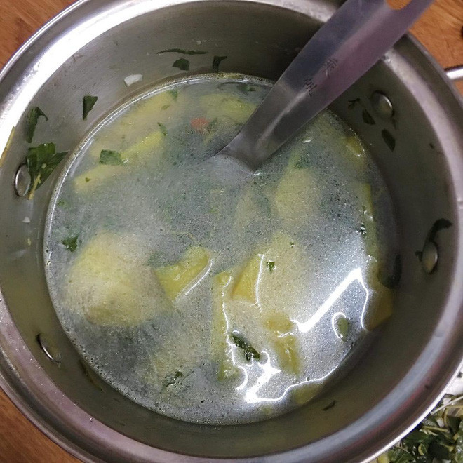 4 cách ứng xử khôn khéo khiến mẹ chồng thương con dâu hơn con gái ảnh 2