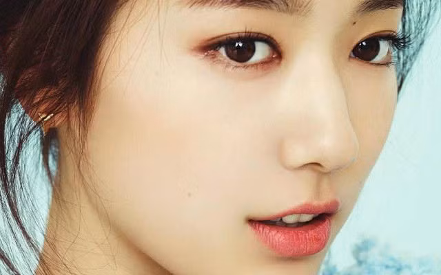 Sống mũi cao, gồ lên là tướng khắc phu