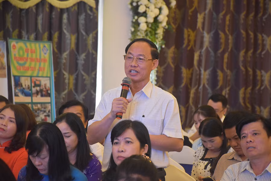 Đại diện Sở GD&amp;ĐT Bình Phước phát biểu tại Hội nghị.