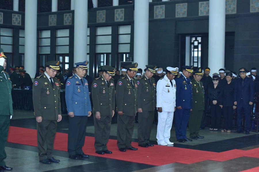 Các đoàn quốc tế đến viếng nguyên Chủ tịch nước, Đại tướng Lê Đức Anh. Ảnh VGP/Nhật Bắc Các đoàn quốc tế đến viếng nguyên Chủ tịch nước, Đại tướng Lê Đức Anh. Ảnh VGP/Nhật Bắc