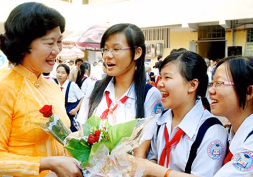 Ngày xuân ngẫm chuyện Tết thầy