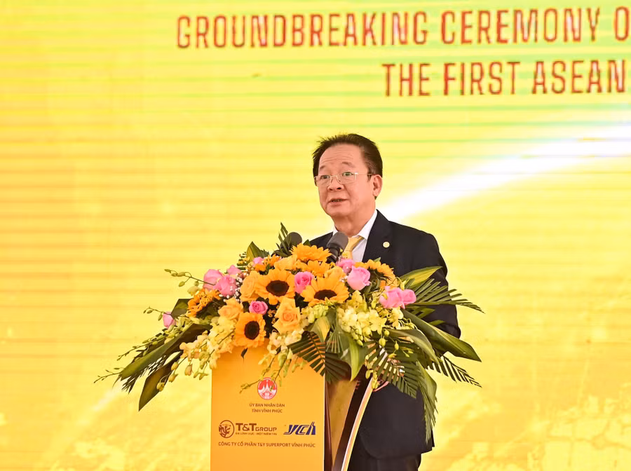 Tập đoàn T&T Group và đối tác Singapore khởi công ‘siêu cảng’ đầu tiên của mạng lưới logistics thông minh ASEAN - Ảnh 1.