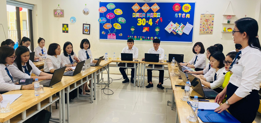 Ý kiến đóng góp, tham luận cho hội nghị. Ý kiến đóng góp, tham luận cho hội nghị.