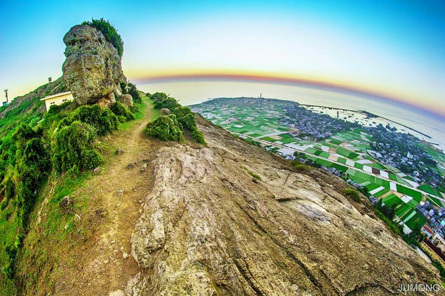 Sự kiện góp phần khẳng định chủ quyền biển đảo và quảng bá du lịch. Sự kiện góp phần khẳng định chủ quyền biển đảo và quảng bá du lịch.