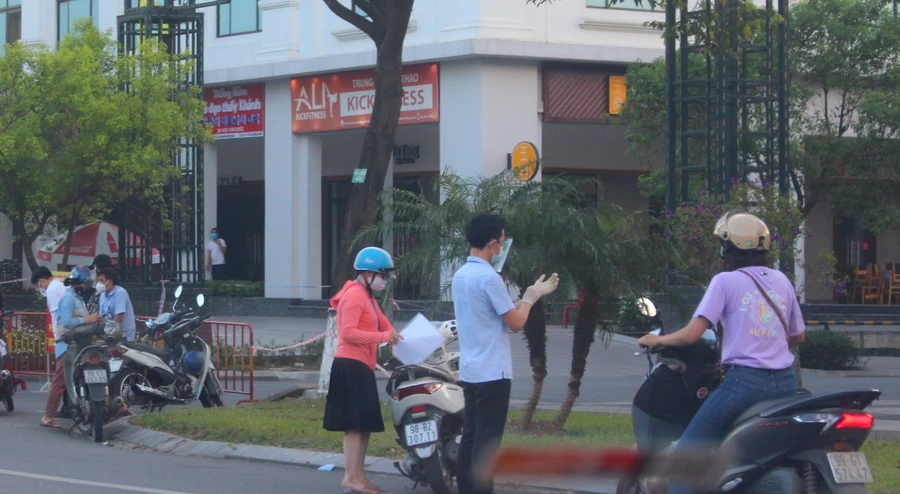 Bắc Ninh xử lý nghiêm những trường hợp ra khỏi nhà không cần thiết để phòng dịch Covid-19.