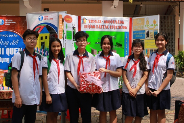 HS Trường THCS Huỳnh Khương Ninh đạt giải nhất với mô hình BIOGAS ở nông thôn và thành thị