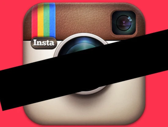 Vì sao Instagram cấm đăng ảnh phụ nữ để ngực trần?