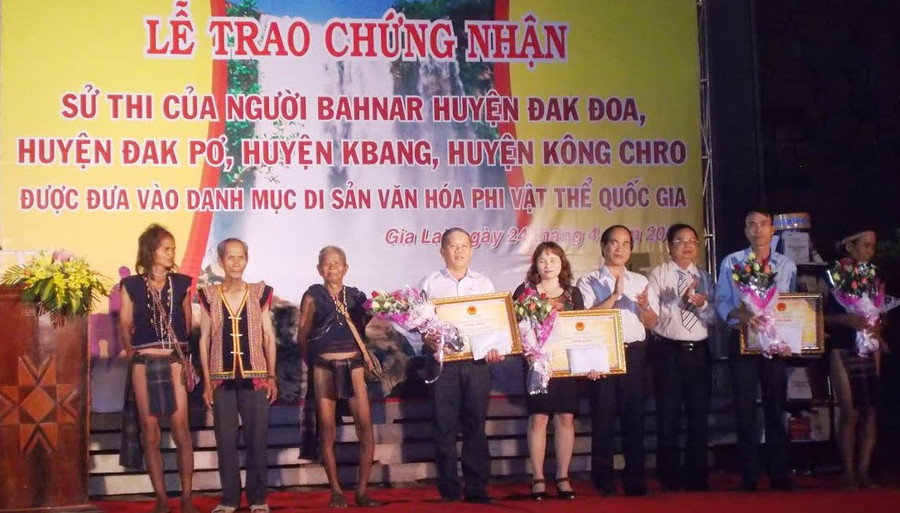 Sử thi Bahnar trở thành di sản văn hóa phi vật thể quốc gia