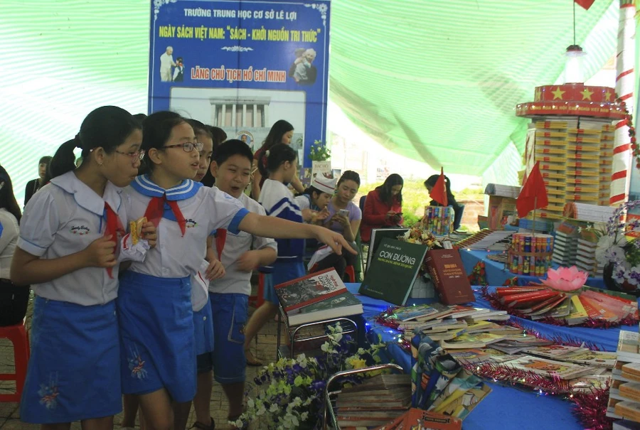 Nghệ An: Ngày hội “Sách – khơi nguồn sáng tạo tri thức”