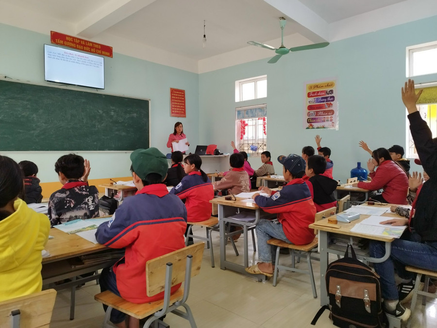 Trường PTDTBT Tiểu học và THCS Liên Hội luôn cố gắng để học sinh phát huy hết khả năng của mình. Trường PTDTBT Tiểu học và THCS Liên Hội luôn cố gắng để học sinh phát huy hết khả năng của mình.