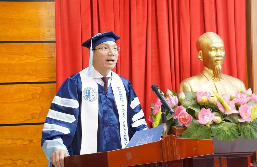 TS. Đoàn Trung Kiên - Hiệu trưởng Trường ĐH Luật Hà Nội.