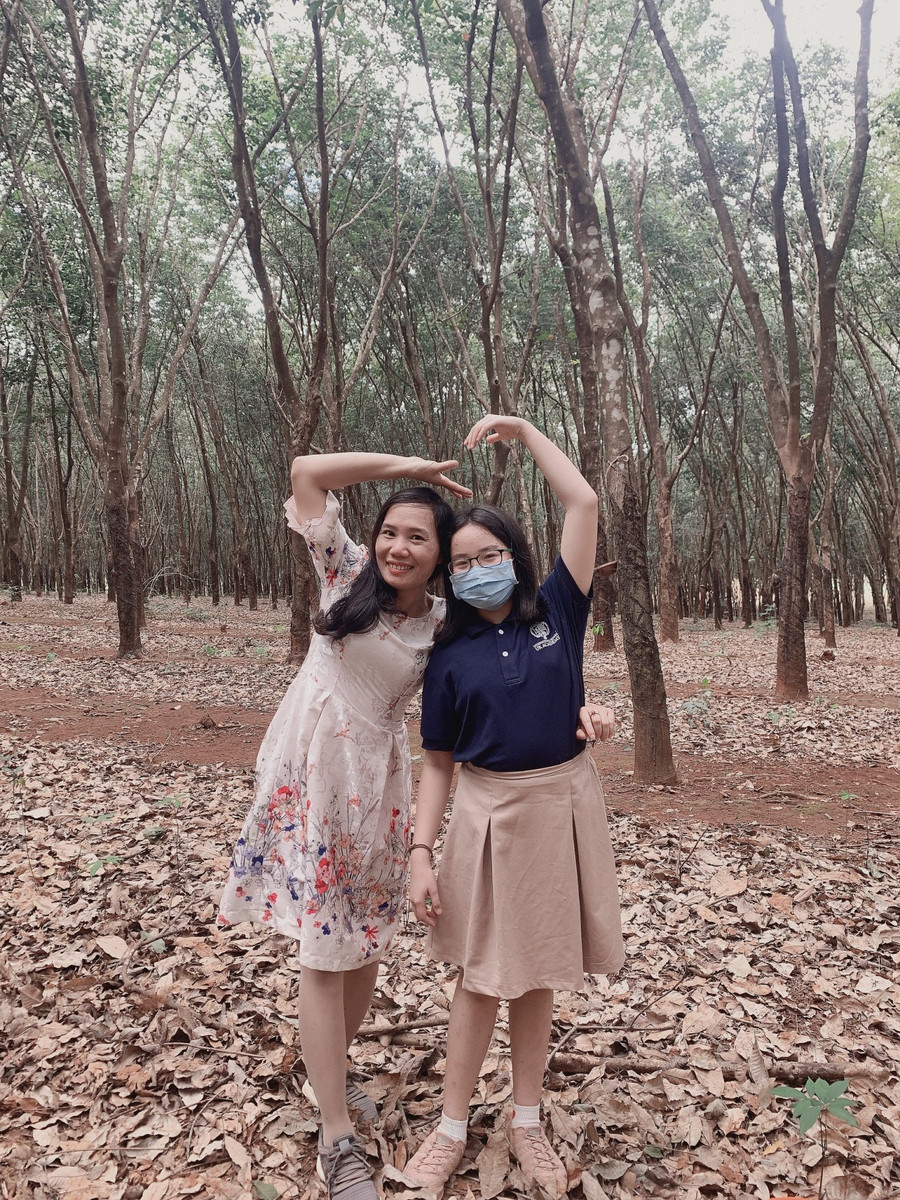 Cô Lê Bích Hồng , giáo viên môn Lịch sử, Trường Quốc tế song ngữ Học viện Anh Quốc – UKA Gia Lai.