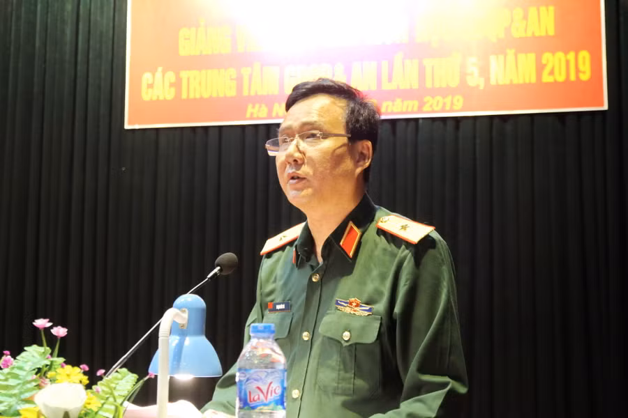 Thiếu tướng Phạm Đức Tú phát biểu khai mạc hội thi