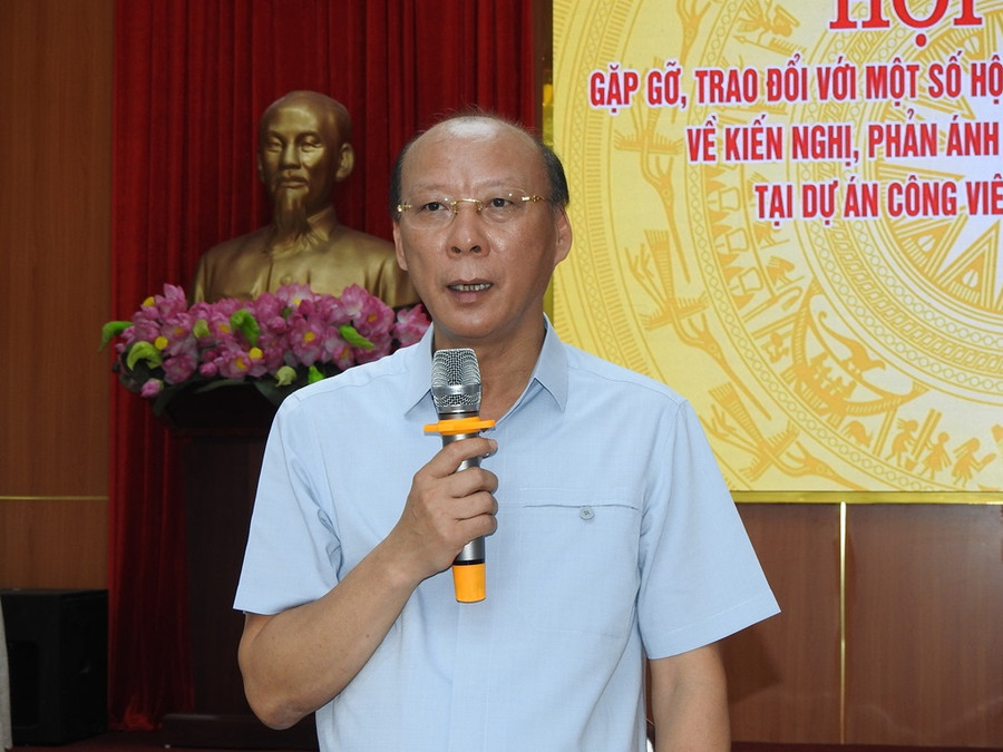 Ông Trần Đức Thắng, Chủ tịch UBND thị xã Quảng Yên kết luận tại buổi đối thoại. Ông Trần Đức Thắng, Chủ tịch UBND thị xã Quảng Yên kết luận tại buổi đối thoại.
