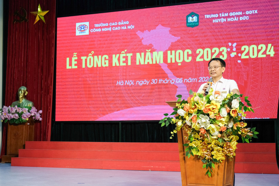 TS. NGƯT Phạm Xuân Khánh phát biểu tại lễ tổng kết. TS. NGƯT Phạm Xuân Khánh phát biểu tại lễ tổng kết.