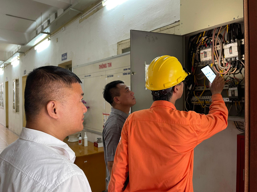 Hệ thống điện được đảm bảo cho kỳ thi. Hệ thống điện được đảm bảo cho kỳ thi.