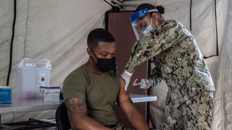 Lầu Năm Góc yêu cầu tất cả các quân nhân phải tiêm phòng COVID-19 vào giữa tháng 9.