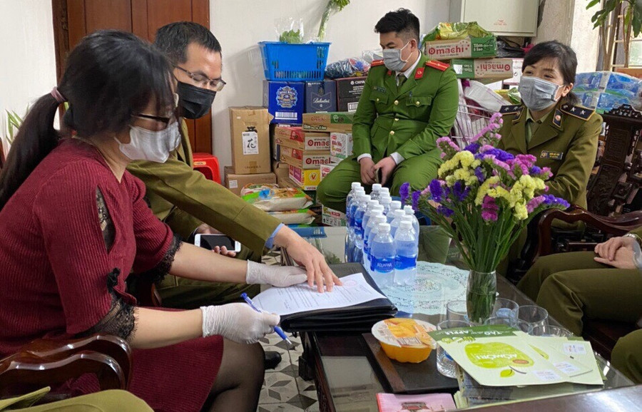 Xử lý nghiêm hành vi găm hàng, vét mua tăng giá bất hợp lý 