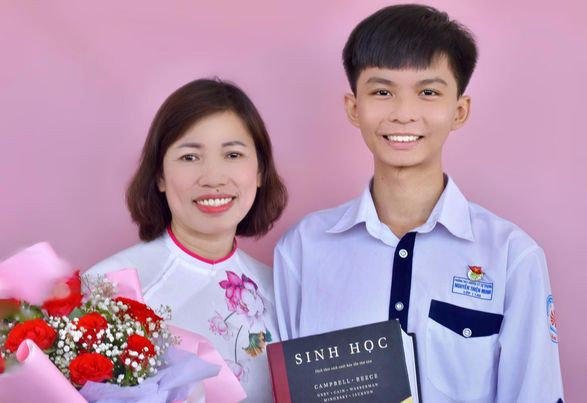 Nam sinh Nguyễn Thiện Minh - lớp 12A5 Trường THPT Chuyên Lý Tự Trọng (TP. Cần Thơ). Ảnh NVCC.