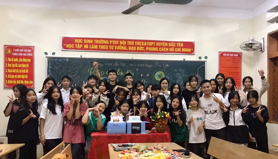 Học sinh Trường PTDNT THCS & THPT Bắc Sơn, huyện Bắc Sơn, tỉnh Sơn La. Ảnh NVCC.