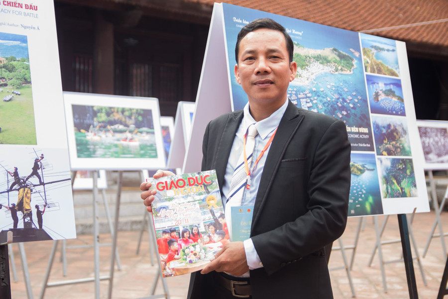 Thầy Hoàng Hữu Kiều là 1 trong 2 giáo viên tiêu biểu của tỉnh Quảng Trị năm 2018