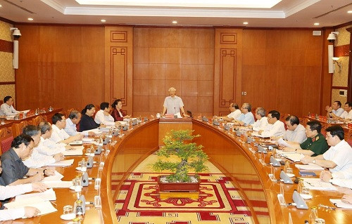 Tổng Bí thư, Chủ tịch nước Nguyễn Phú Trọng, Trưởng Tiểu ban Văn kiện Đại hội XIII của Đảng chủ trì cuộc họp. Ảnh TTXVN Tổng Bí thư, Chủ tịch nước Nguyễn Phú Trọng, Trưởng Tiểu ban Văn kiện Đại hội XIII của Đảng chủ trì cuộc họp. Ảnh TTXVN