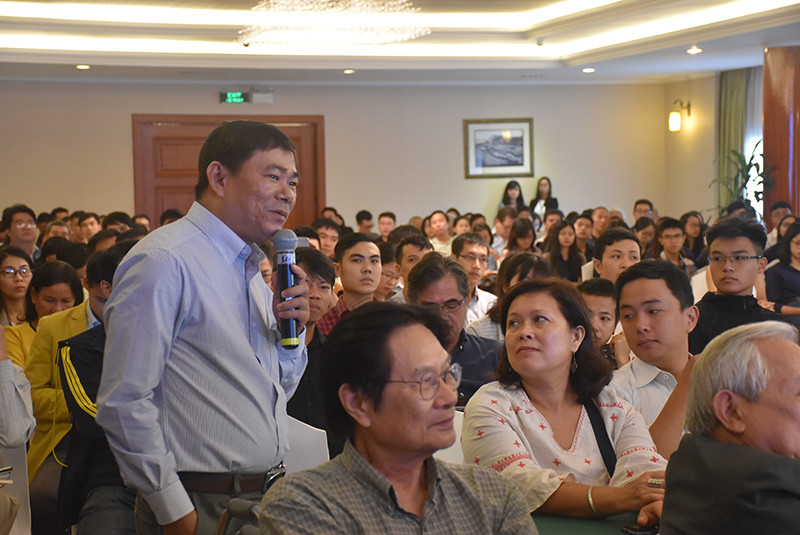 Dịch giả, nhà giáo Đinh Hồng Phúc - Trường ĐH Thủ Dầu Một phát biểu về GSH 2019