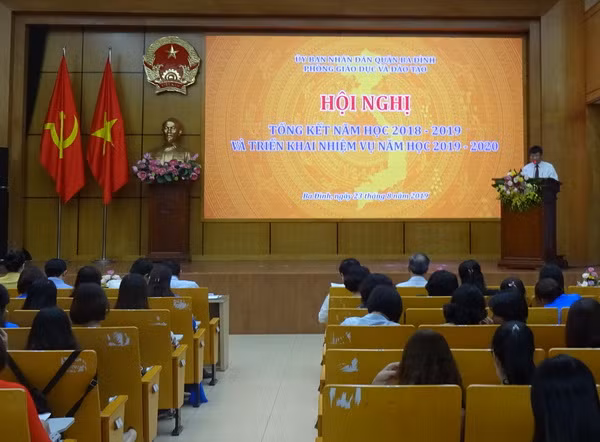Hội nghị tổng kết năm học 2018-2019 và triển khai nhiệm vụ năm học 2019-2020 quận Ba Đình