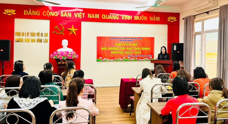 Quang cảnh sự kiện.