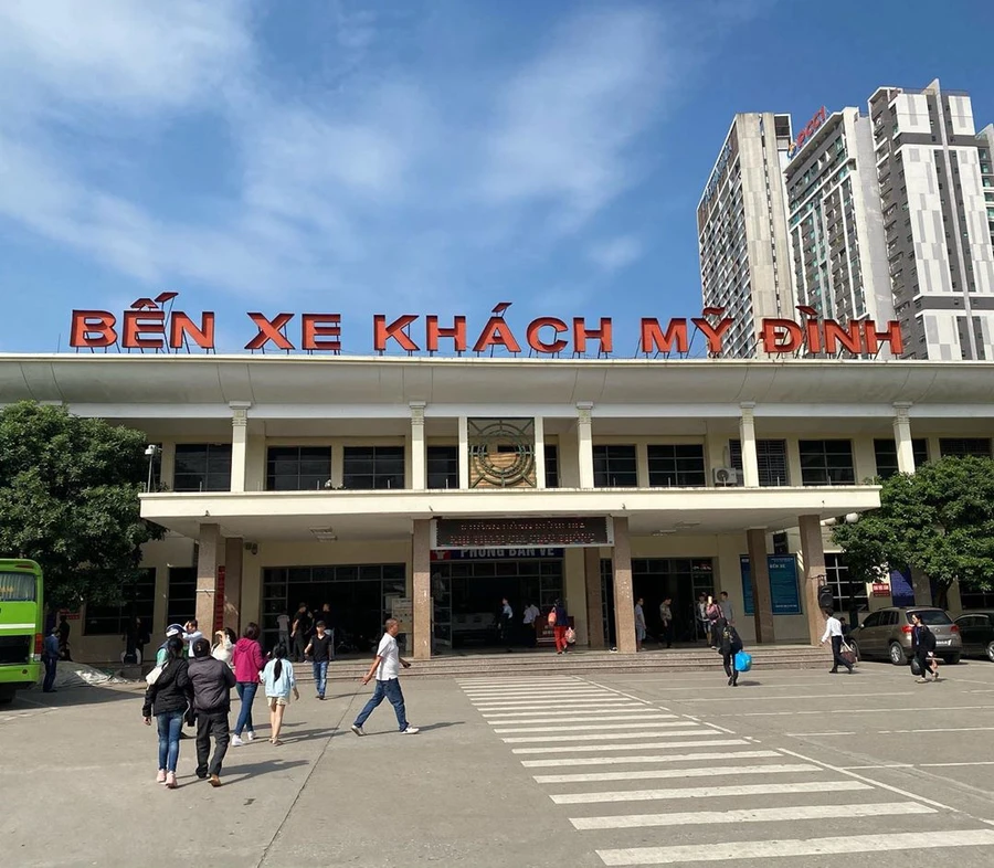 Bến xe khách Mỹ Đình (nguồn IT).