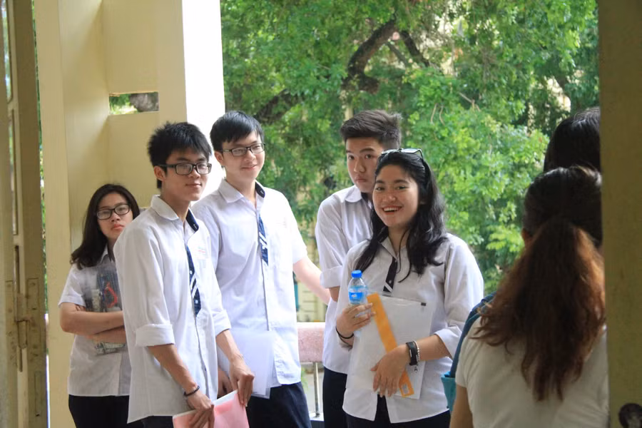 Thi thử THPT quốc gia 2019 tại Hà Nội: Đề Sử không có kiến thức lớp 10