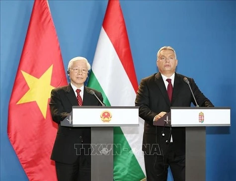 Tổng Bí thư Nguyễn Phú Trọng và Thủ tướng Hungary Viktor Orbán - Ảnh: TTXVN