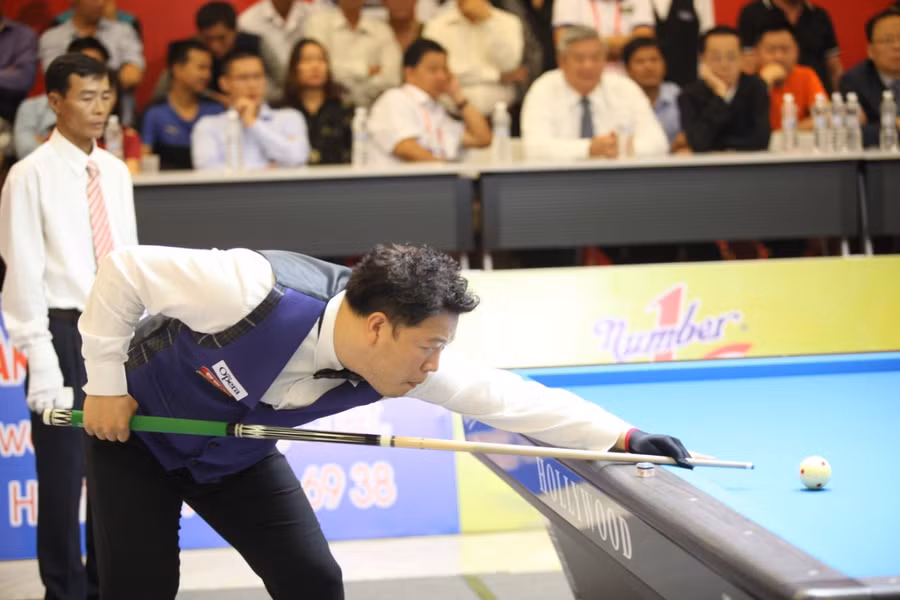 Mặc dù rất quyết tâm nhưng tay cơ Kang Dong Koong vẫn không thể vượt qua Quyết Chiến