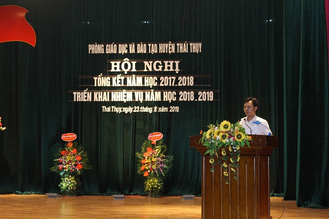 Đồng chí Đỗ Trường Sơn – Trưởng phòng GD&ĐT Thái Thụy tiếp thu ý kiến chỉ đạo