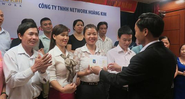 Buổi họp của công ty đa cấp Network Hoàng Kim - một công ty bán hàng đa cấp đã bị xóa sổ. Ảnh: Network Hoàng Kim.