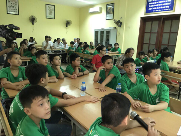 Các bạn nhỏ hào hứng và đầy sáng tạo trong các tình huống giả định được đưa ra. Ảnh: Minh Nhung