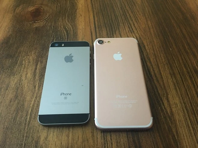 Mô hình iPhone 7 đọ dáng iPhone SE, 6S và 6S Plus