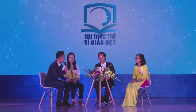 Các tác giả tiêu biểu chia sẻ cảm xúc khi tham gia chương trình Các tác giả tiêu biểu chia sẻ cảm xúc khi tham gia chương trình