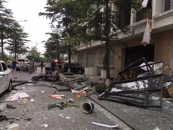 Một góc hiện trường vụ nổ.