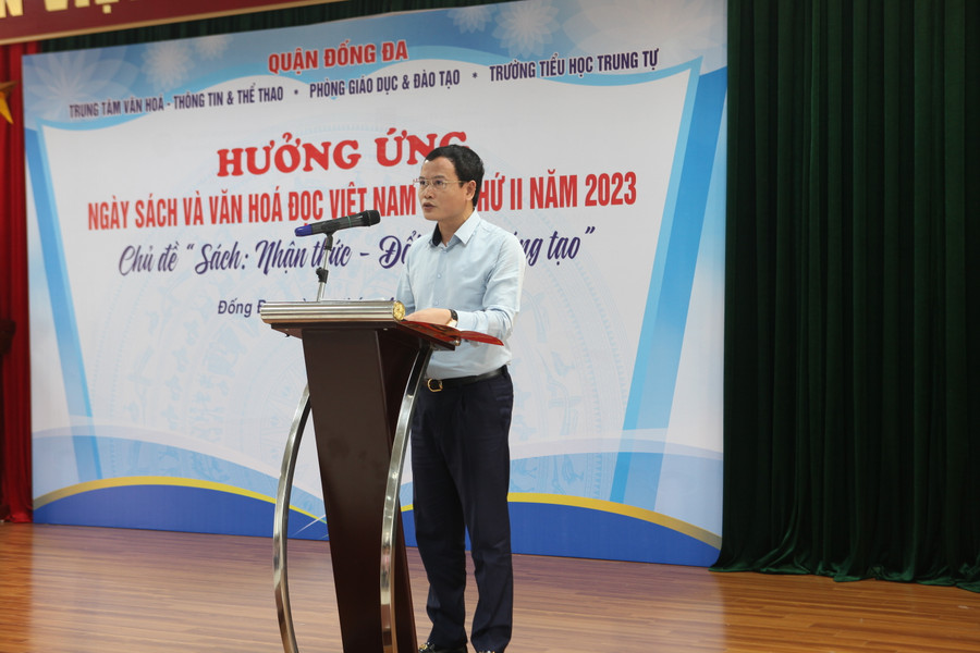 Ông Nguyễn Thanh Tùng, Phó Chủ tịch UBND quận Đống Đa phát biểu.