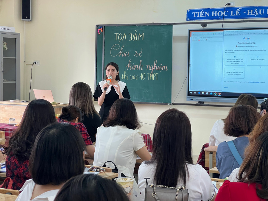 Giáo viên chia sẻ kinh nghiệm ôn tập cho học sinh lớp 9 với môn tiếng Anh. Giáo viên chia sẻ kinh nghiệm ôn tập cho học sinh lớp 9 với môn tiếng Anh.