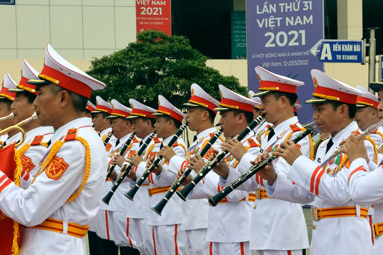 Lễ thượng cờ đã diễn ra trang trọng.