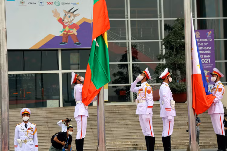 Nghi thức thượng cờ tham dự SEA Games 31.