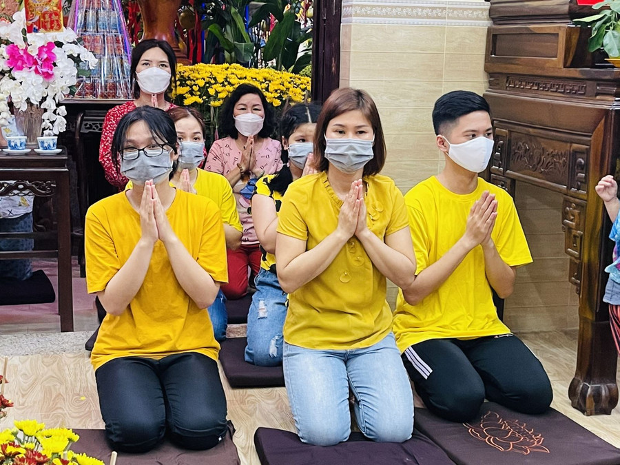 Mỗi người đi lễ chùa đầu năm với những mục đích khác nhau, người thì cầu tài, cầu lộc, cầu duyên; người thì cầu bình an, sức khỏe cho bản thân và gia đình...