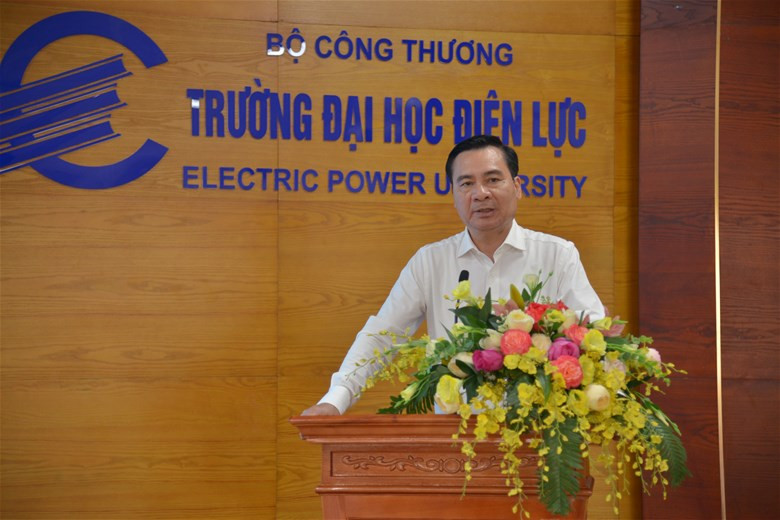 Ông Phạm Như Nghệ - Phó Vụ trưởng Vụ Giáo dục Đại học (Bộ GD&ĐT) phát biểu. Ông Phạm Như Nghệ - Phó Vụ trưởng Vụ Giáo dục Đại học (Bộ GD&ĐT) phát biểu.